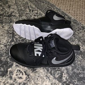 Boys Nike Team Hustle Sneakers